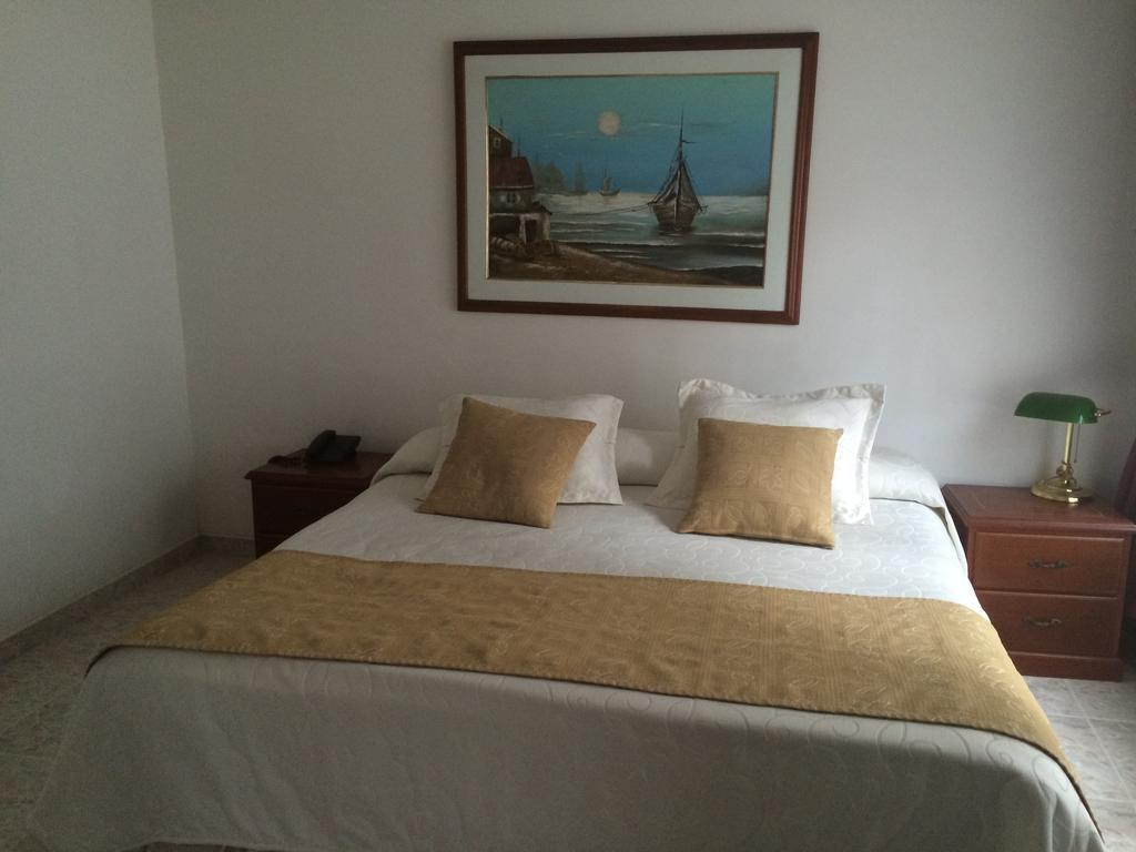 Hotel Bolivar Plaza Manizales Cameră foto